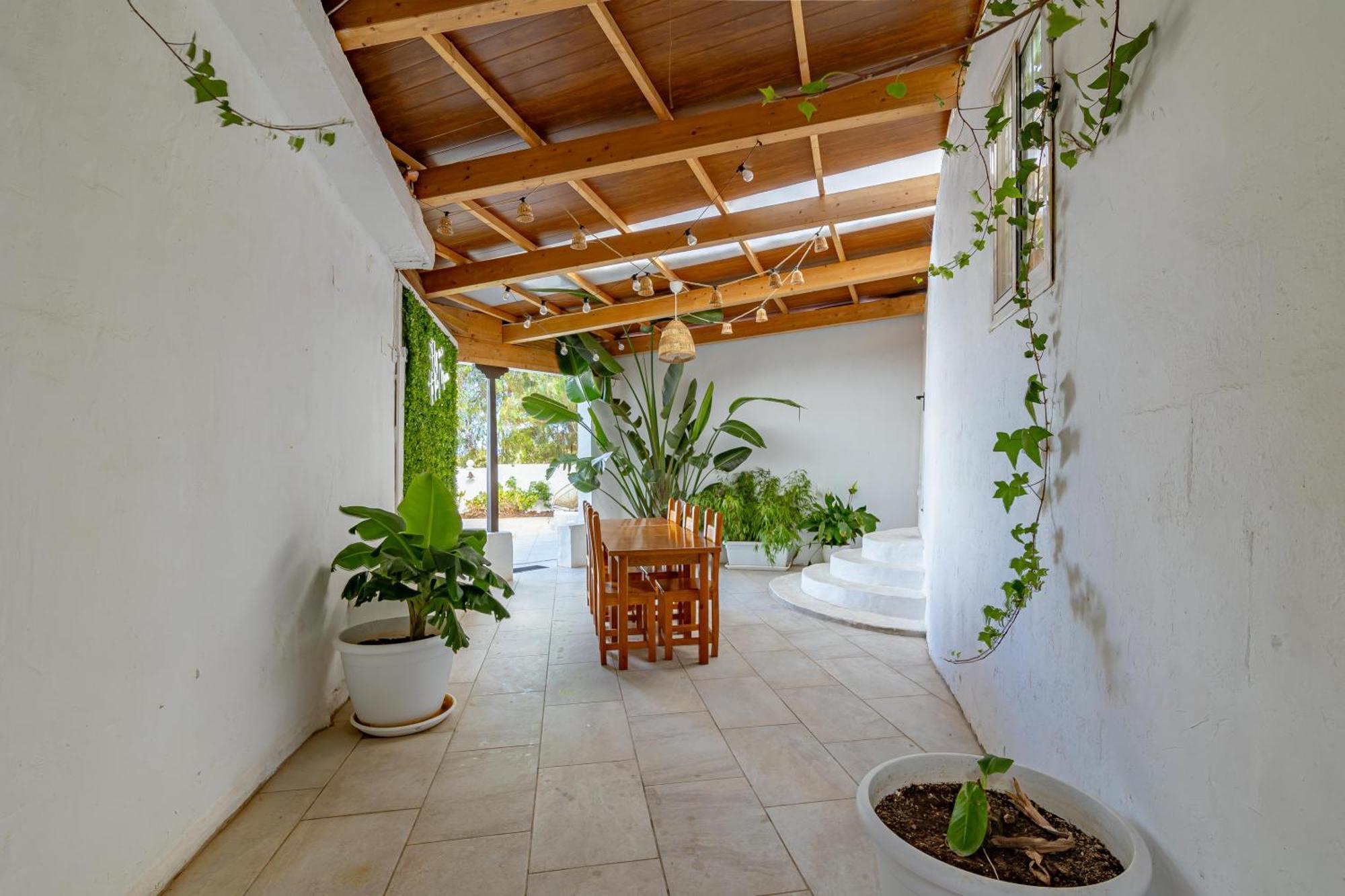 Lunatika House Villa Vega de San Mateo